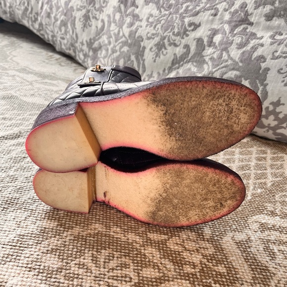 Chanel Quilted Leather Logo Booties Size 38.5 - Picture 6 of 8